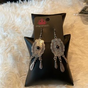 Natural Native - Black